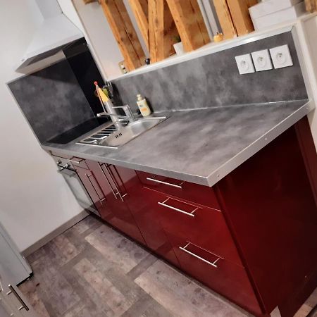 Joli Appartement T2 Agglo Troyes Sainte-Savine ภายนอก รูปภาพ