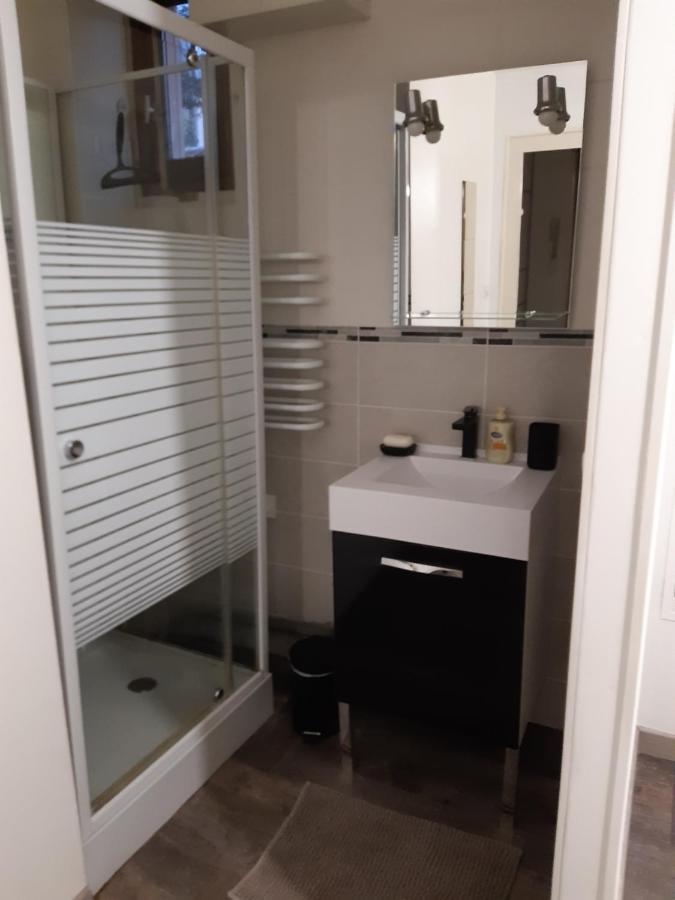 Joli Appartement T2 Agglo Troyes Sainte-Savine ภายนอก รูปภาพ