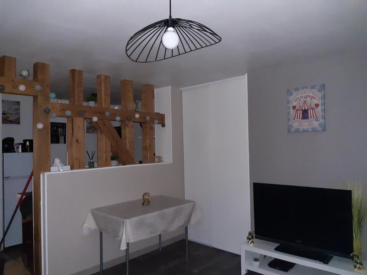 Joli Appartement T2 Agglo Troyes Sainte-Savine ภายนอก รูปภาพ